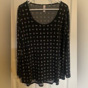 LuLaRoe Lynnae longsleeve top